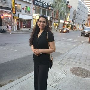 Meet your Posher, Naureen